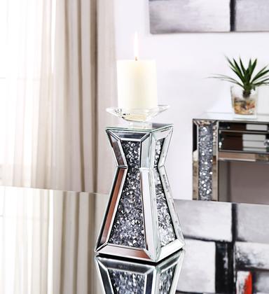 Janelle Candle Holder with decorations